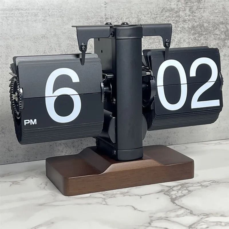 Retro Flip Table Mechanical Clock