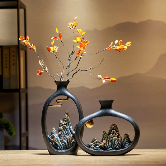 Chinese Style Mountain Scenery Vase